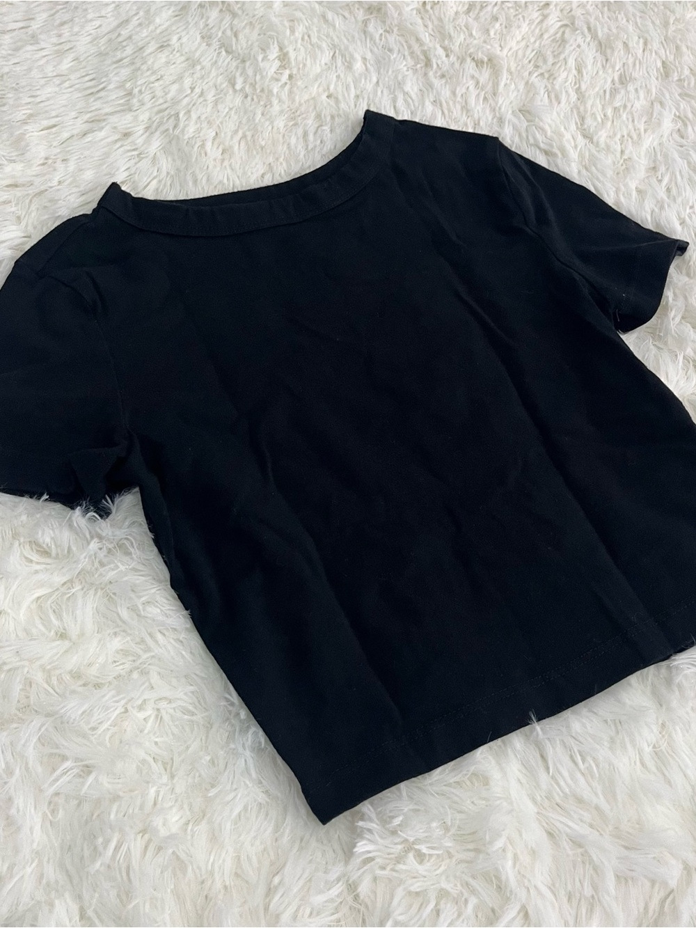 Crop Top - Picture 2 of 3